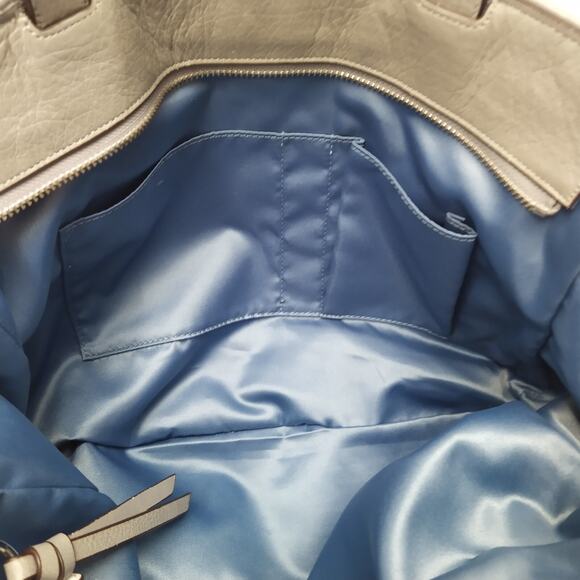 Coach Chelsea Inlaid Gray Leather Charlie Double Handles Zipper Tote Bag - Picture 14 of 16